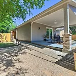 Updated San Antonio Home Near Dtwn And Parks!